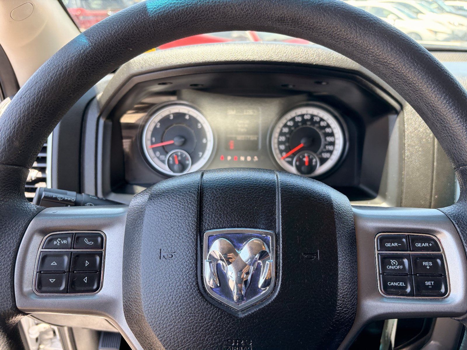 Used 2022 RAM 1500 Classic SLT RWD image 27