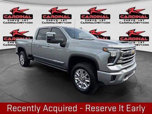 Used 2024 Chevrolet Silverado 2500 High Country w/ High Country Premium Package AWD/4WD image 1