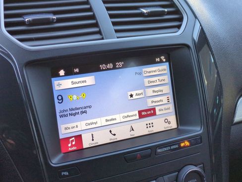 Used 2019 Ford Explorer XLT w/ Equipment Group 202A image 37