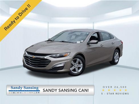 Used 2025 Chevrolet Malibu LT FWD image 1