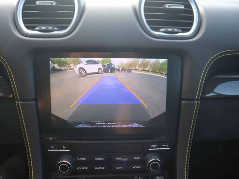 Used 2020 Porsche 718 Cayman GT4 image 14