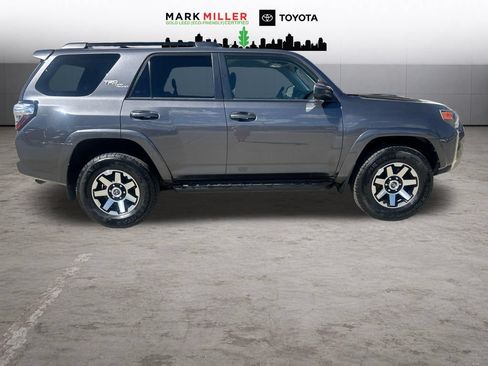 Certified 2020 Toyota 4Runner TRD Off-Road AWD/4WD image 7