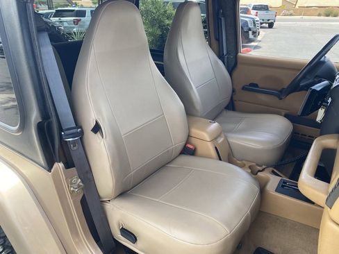 Used 2001 Jeep Wrangler Sahara AWD/4WD image 9