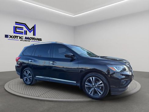 Used 2019 Nissan Pathfinder Platinum FWD image 7