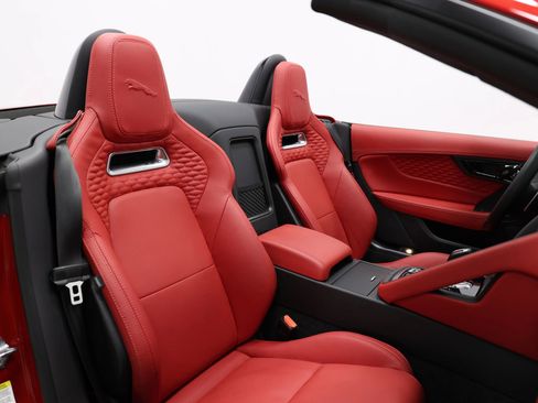 Used 2024 Jaguar F-TYPE R image 54