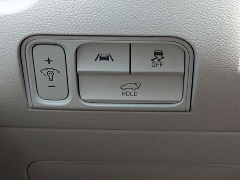 Certified 2023 Kia Sorento SX FWD image 21