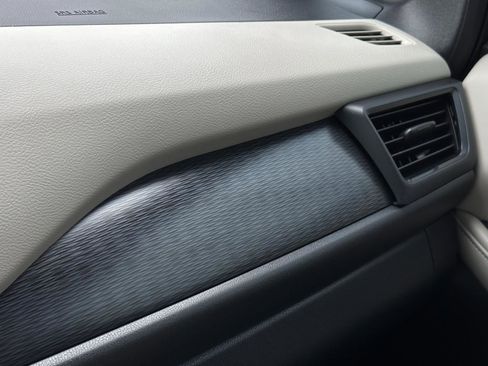 Used 2020 Nissan Leaf SL Plus image 13