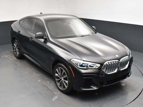Used 2022 BMW X6 xDrive40i w/ Executive Package AWD/4WD image 23