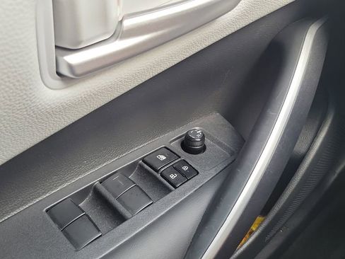 Used 2023 Toyota Corolla SE FWD image 19