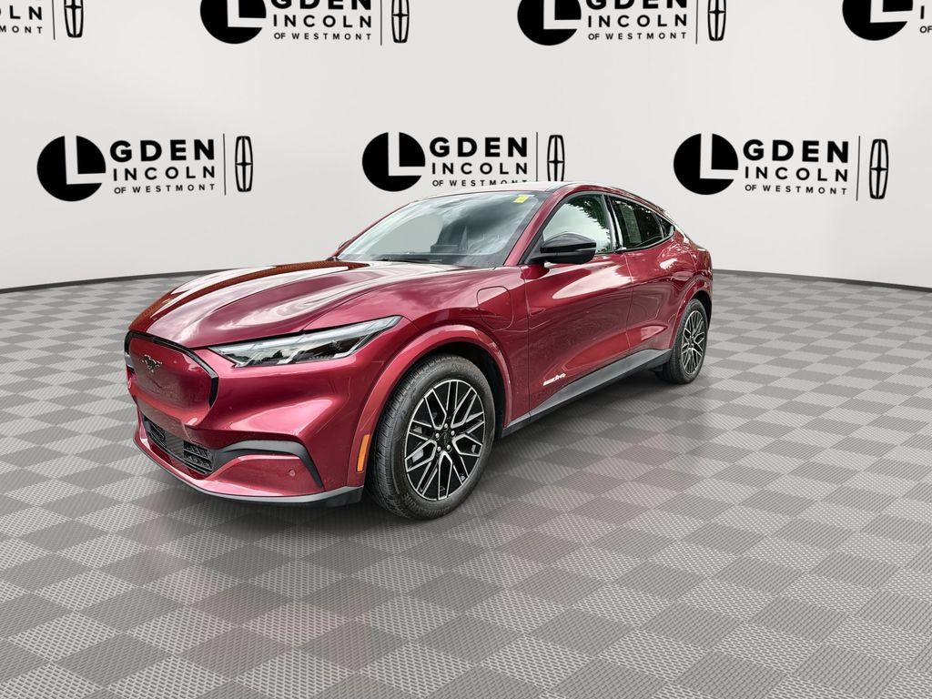 Used 2025 Ford Mustang Mach-E Premium AWD/4WD image 4