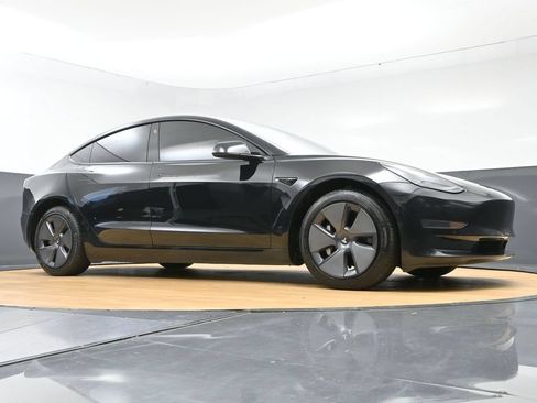 Used 2022 Tesla Model 3 RWD image 51