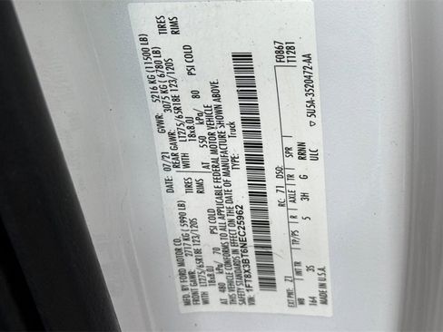 Used 2022 Ford F350 XLT w/ Camper Package image 33