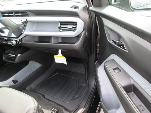 New 2027 Chevrolet Bolt RS image 18