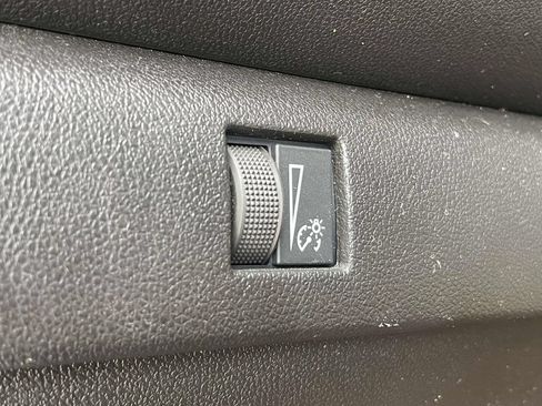 Used 2024 Chevrolet Colorado Trail Boss AWD/4WD image 28