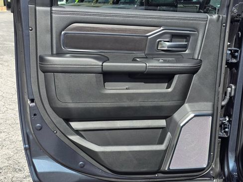 New 2026 RAM 3500 Laramie AWD/4WD image 37