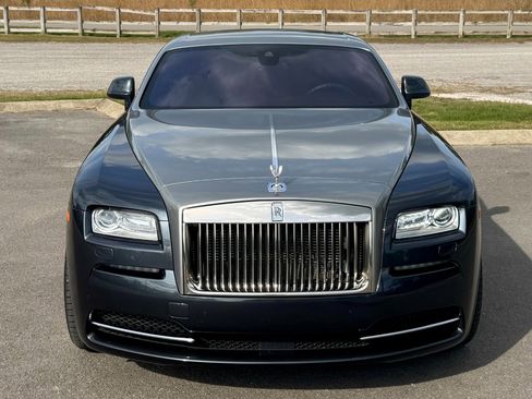 Used 2016 Rolls-Royce Wraith RWD image 5