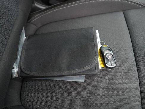 Used 2023 Buick Encore GX Preferred w/ Cold Weather Comfort Package image 58