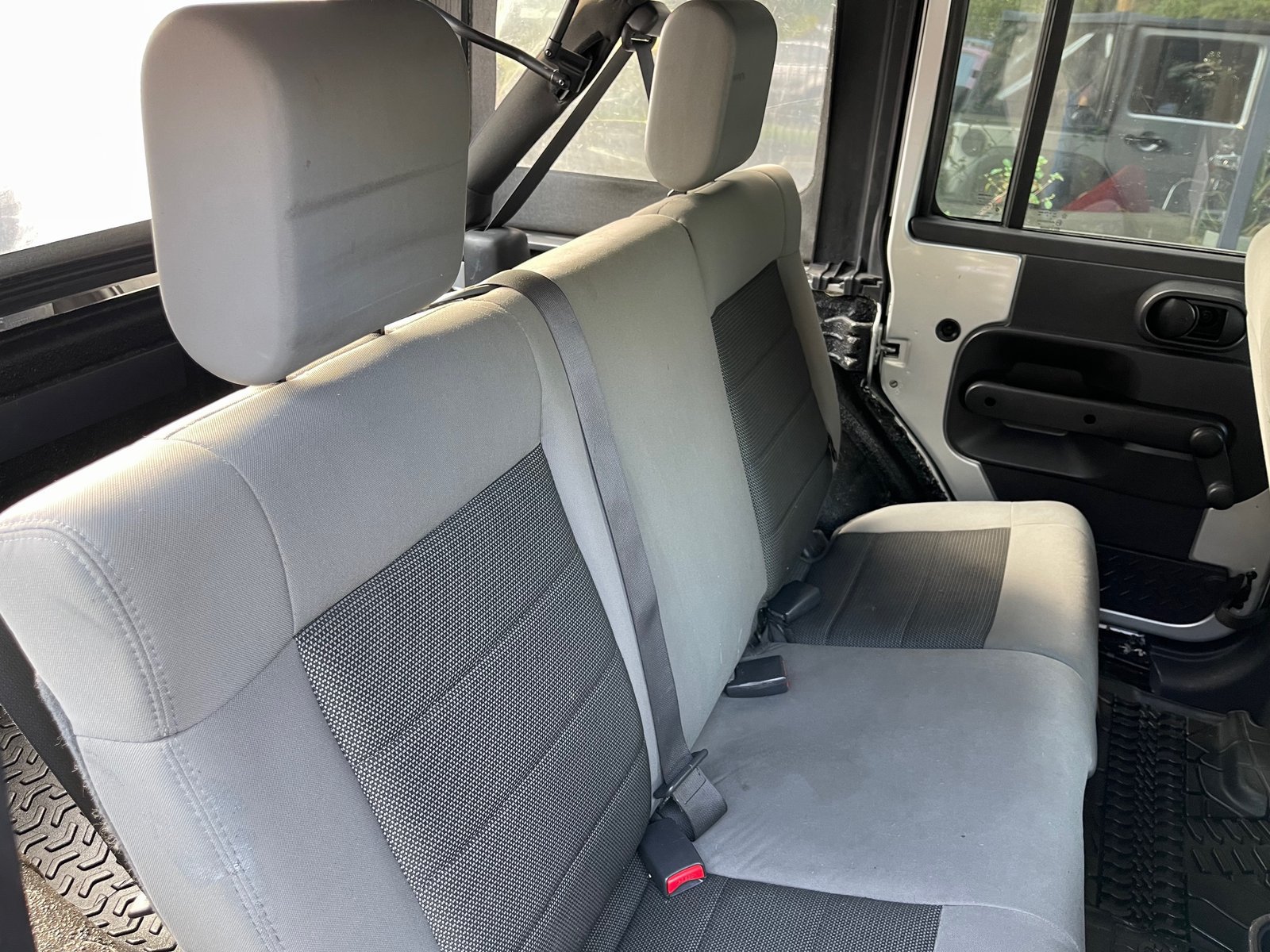 Used 2009 Jeep Wrangler Unlimited X AWD/4WD image 19