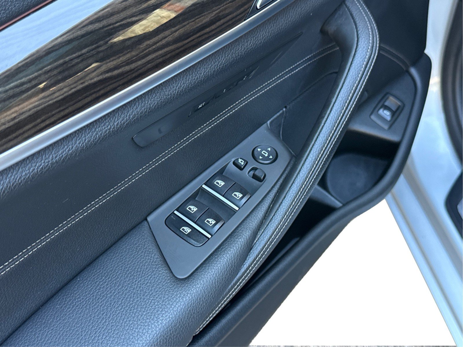 Used 2019 BMW 540i xDrive w/ Convenience Package AWD/4WD image 21