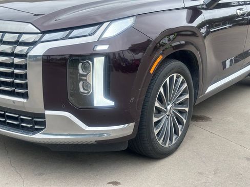 Used 2024 Hyundai Palisade Calligraphy FWD image 5