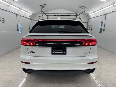 Used 2021 Audi Q8 Premium AWD/4WD image 6