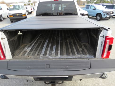 Used 2023 Ford F250 Lariat w/ Lariat Ultimate Package image 16