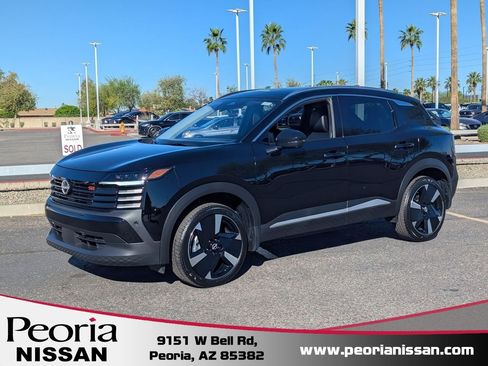 Certified 2025 Nissan Kicks SR image 1