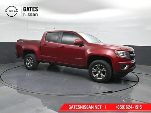 Used 2019 Chevrolet Colorado Z71 AWD/4WD image 1