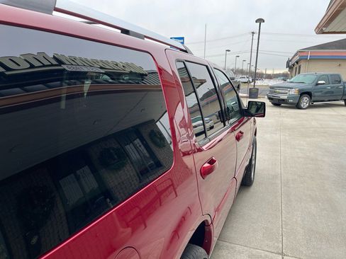 Used 2009 Mercury Mountaineer Premier image 10
