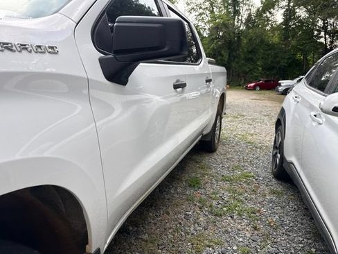 Used 2022 Chevrolet Silverado 1500 W/T w/ WT Value Package RWD image 4