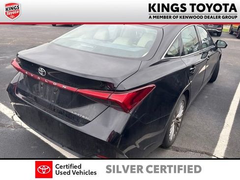 Used 2019 Toyota Avalon Limited w/ Advanced Safety Package FWD image 7
