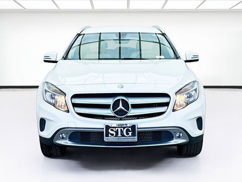 Used 2015 Mercedes-Benz GLA 250 image 2