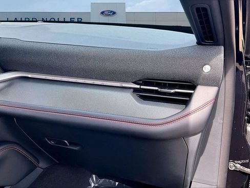 New 2026 Ford Explorer ST-Line AWD/4WD image 30