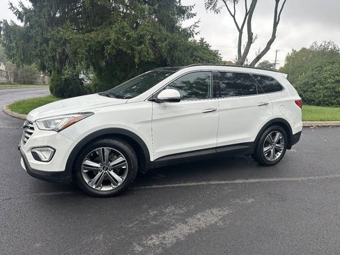 Used 2015 Hyundai Santa Fe GLS w/ Option Group 03 AWD/4WD image 4