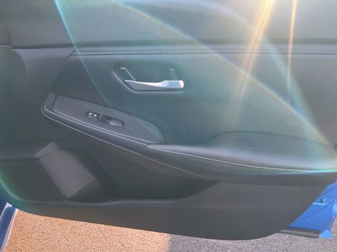 Certified 2024 Nissan Sentra SV image 22