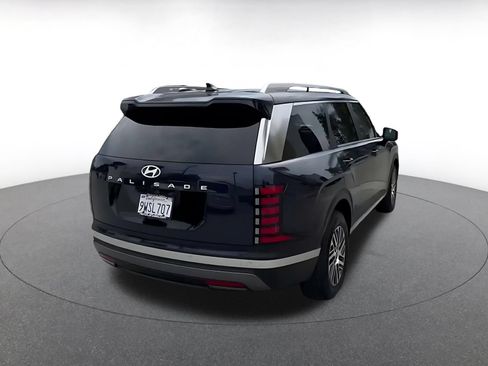 Used 2026 Hyundai Palisade SEL FWD image 11