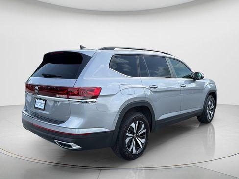 New 2026 Volkswagen Atlas SE FWD image 5