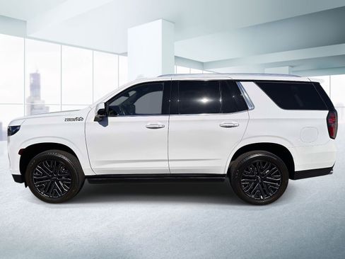 Used 2023 Chevrolet Tahoe High Country AWD/4WD image 2