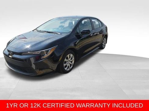 Used 2026 Toyota Corolla LE FWD image 1