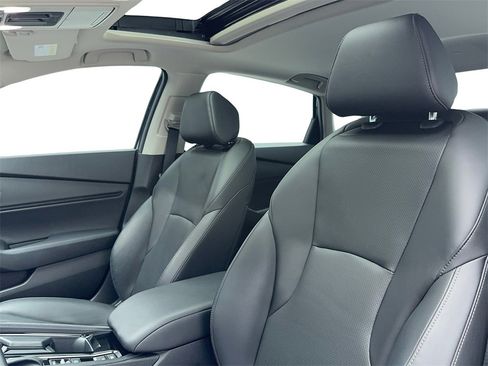 Used 2025 Honda Accord EX-L image 38