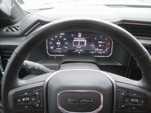 Certified 2025 GMC Sierra 2500 Denali Ultimate image 35