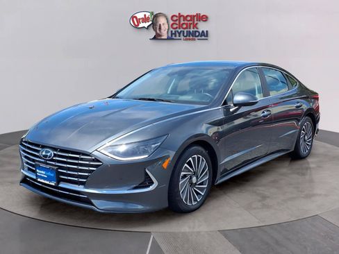 Certified 2023 Hyundai Sonata Limited FWD image 1