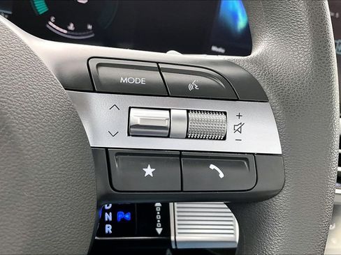 Used 2025 Hyundai Sonata SEL image 16