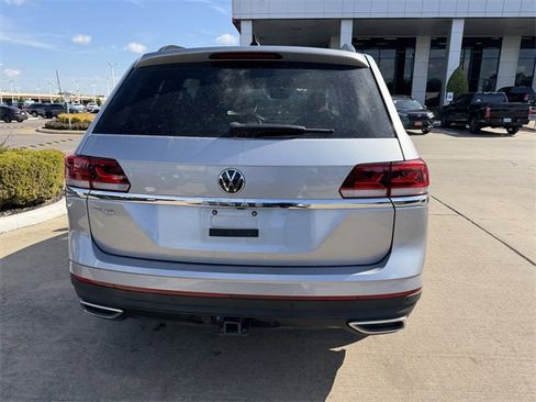 Used 2022 Volkswagen Atlas SE image 6