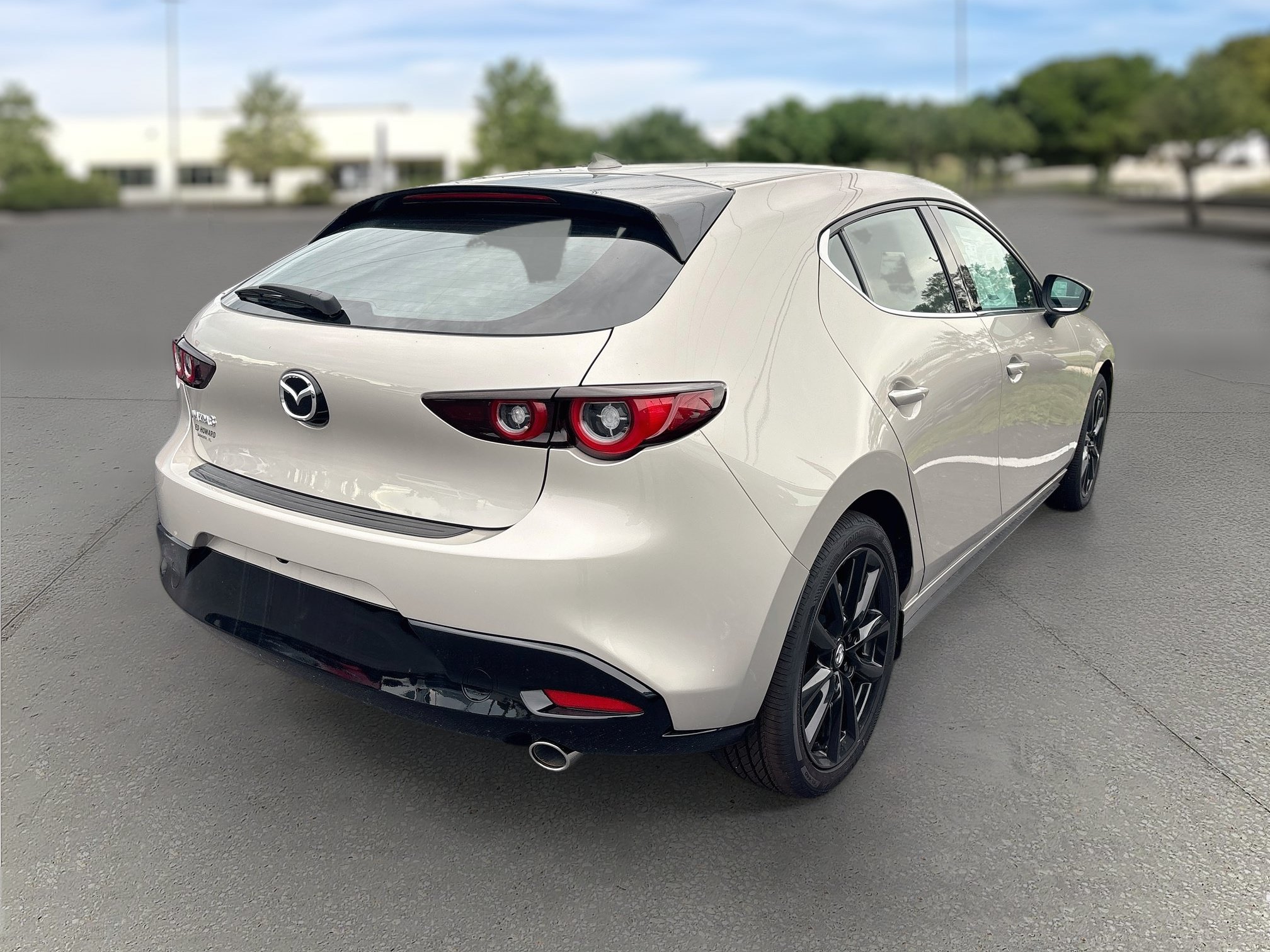 Used 2026 MAZDA MAZDA3 2.5 S Hatchback w/ Premium Pkg FWD image 3