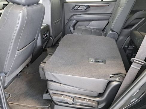 Used 2025 Chevrolet Tahoe LT AWD/4WD image 31