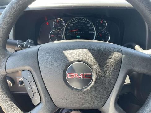 New 2026 GMC Savana 3500 LT RWD image 18