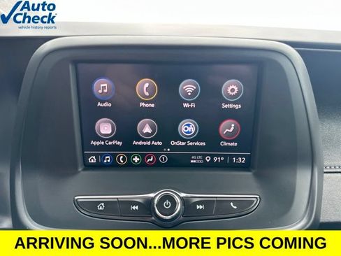 Used 2023 Chevrolet Camaro LT RWD image 15