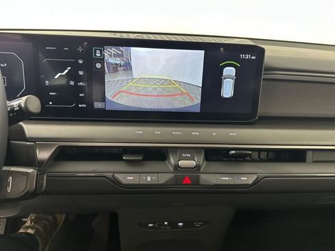 Used 2024 Kia EV9 Wind image 22