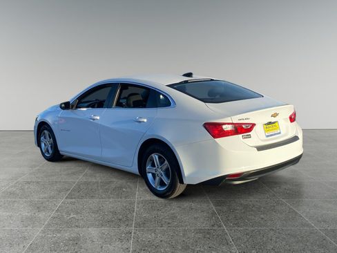 Used 2024 Chevrolet Malibu LS FWD image 3